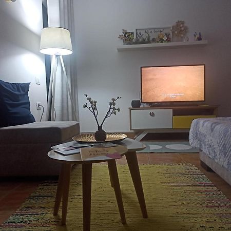 "Tata'S Home"! Tirana Kültér fotó
