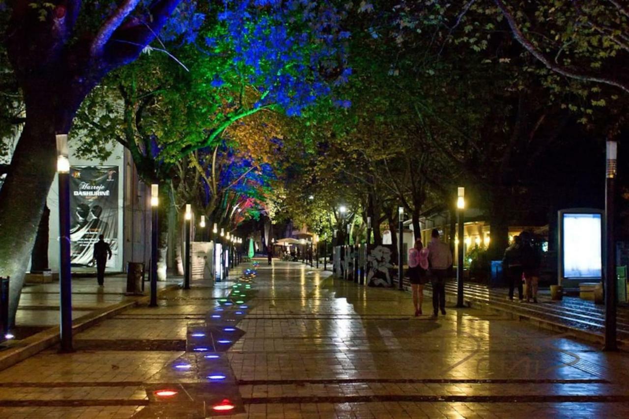 "Tata'S Home"! Tirana Kültér fotó